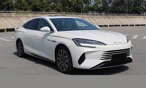 奇瑞正式发布C-DM 5.0混动技术：风云A8L首搭，续航2369.9km刷新纪录